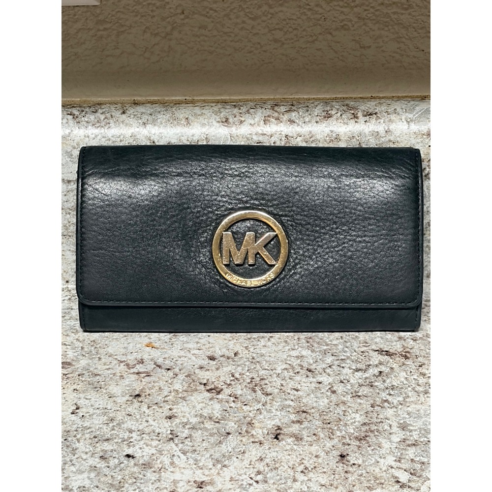 Michael Kors Fulton Flap Continental Wallet Black Pebbled Leather Gold Logo